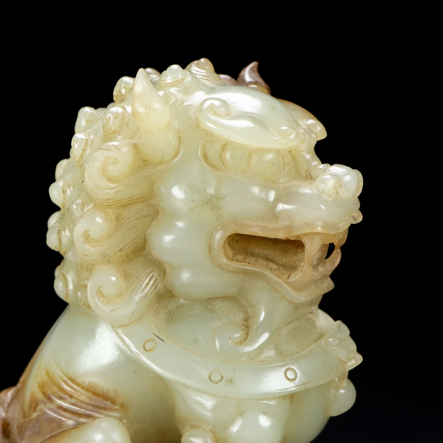 Ancient China Antique Qing Dynasty Hetian Jade Statue Jade Lion A Pair