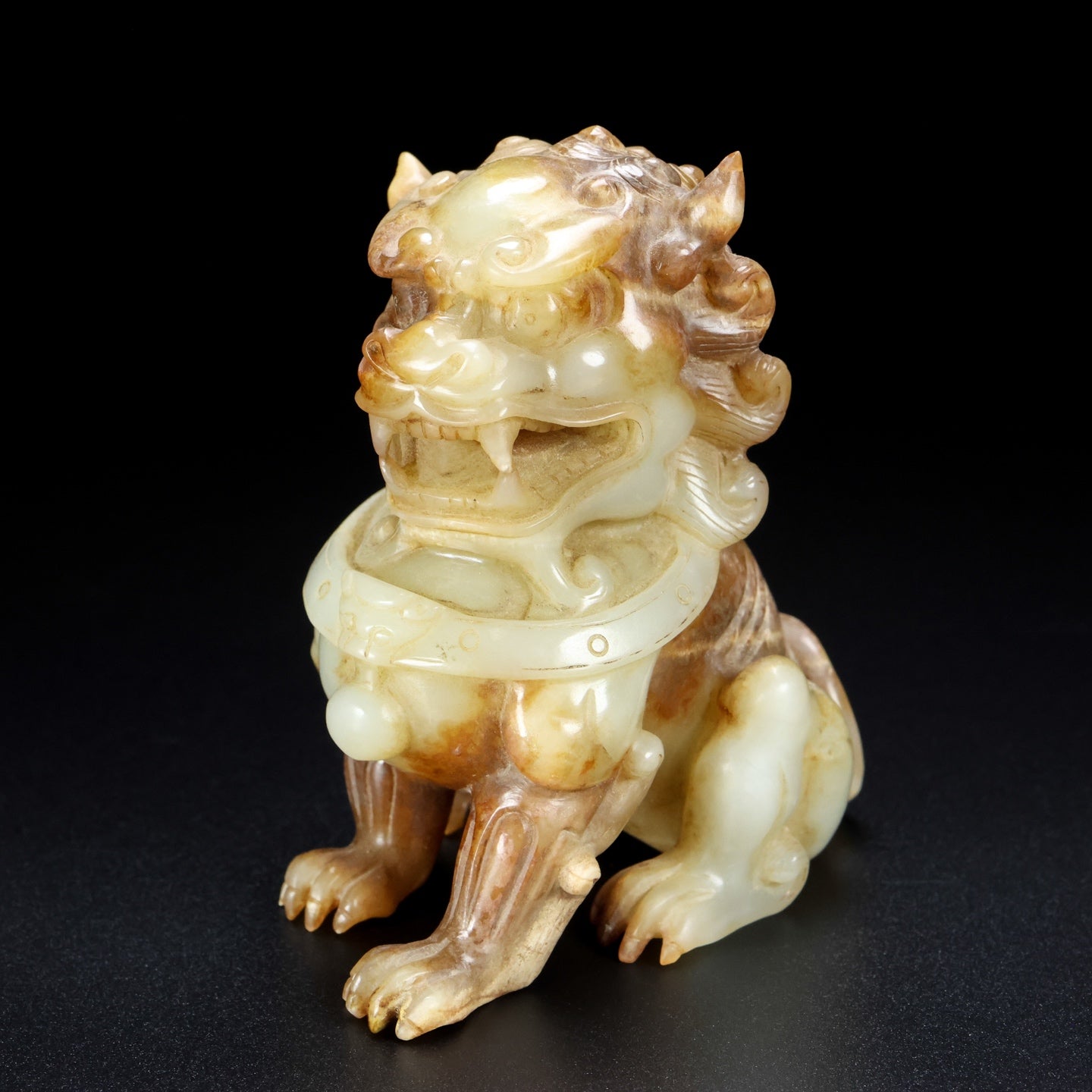 Ancient China Antique Qing Dynasty Hetian Jade Statue Jade Lion A Pair