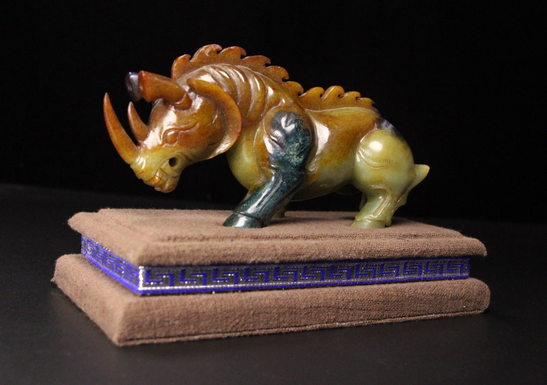 Ancient China Antique Tang Dynasty Hetian Ancient Jade Statue Jade Rhinoceros