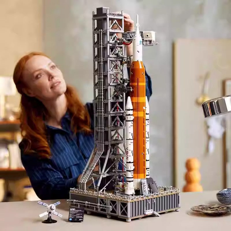 Free Express Shipping :10341 NASA Artemis Space Launch System SLS Icons Creator Expert Building Block Toy Set