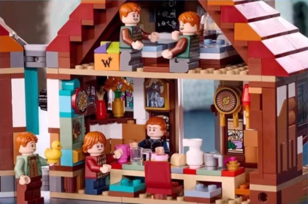 For LEGO New 76437 Harry Potter: The Burrow-Collectors' Edition Set 2405 PCS
