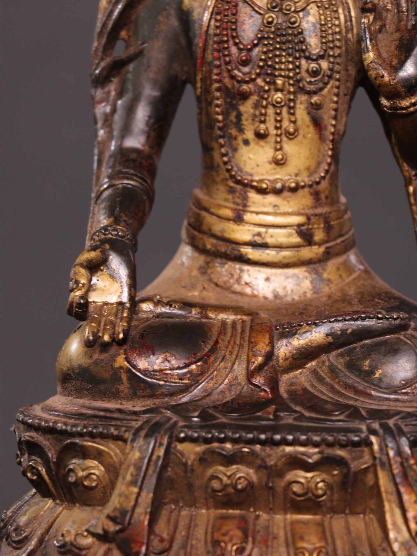 Ancient China Antique Ming Dynasty Copper Ware Gold-plated Statue Kwan-yin