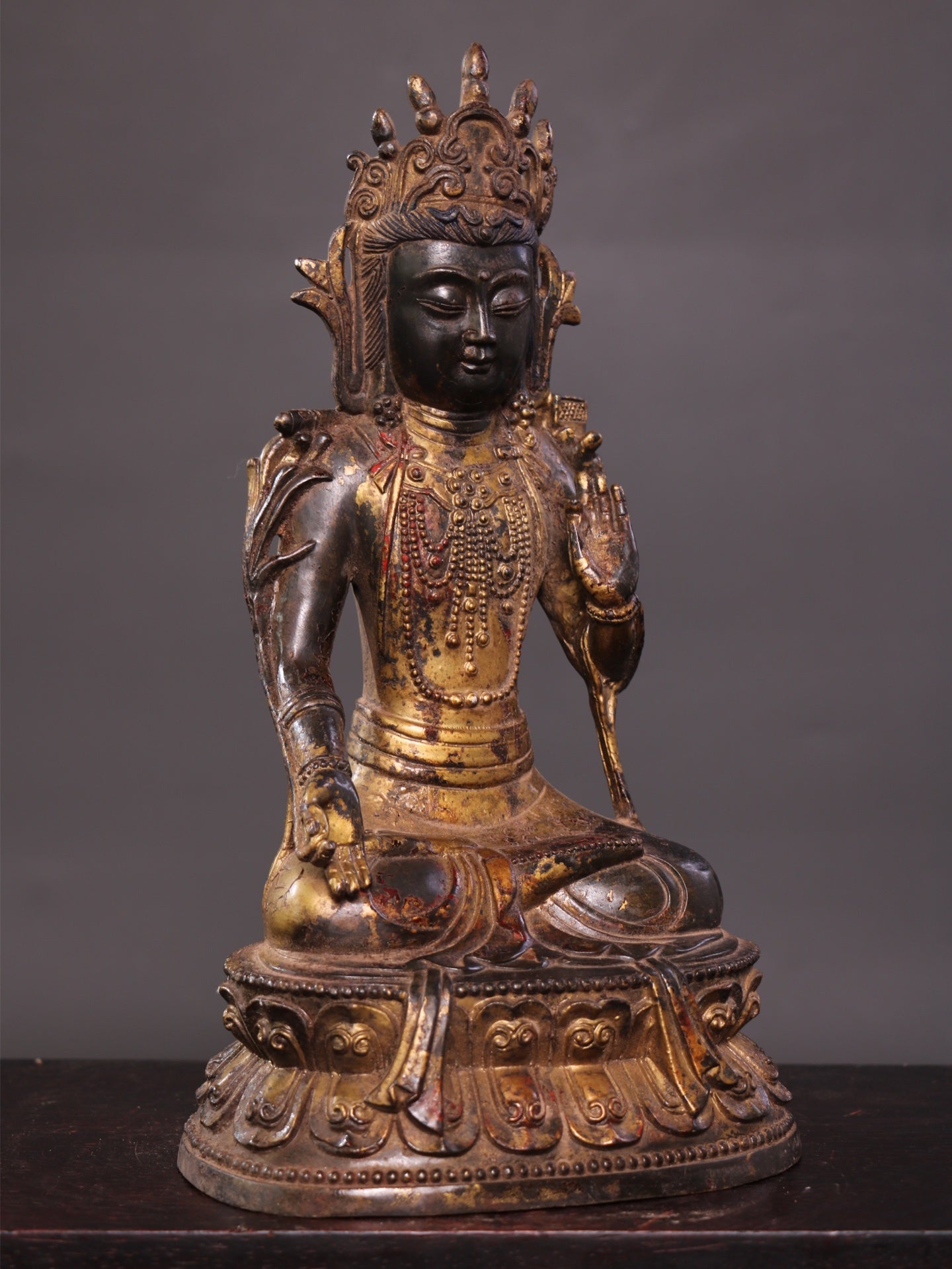 Ancient China Antique Ming Dynasty Copper Ware Gold-plated Statue Kwan-yin