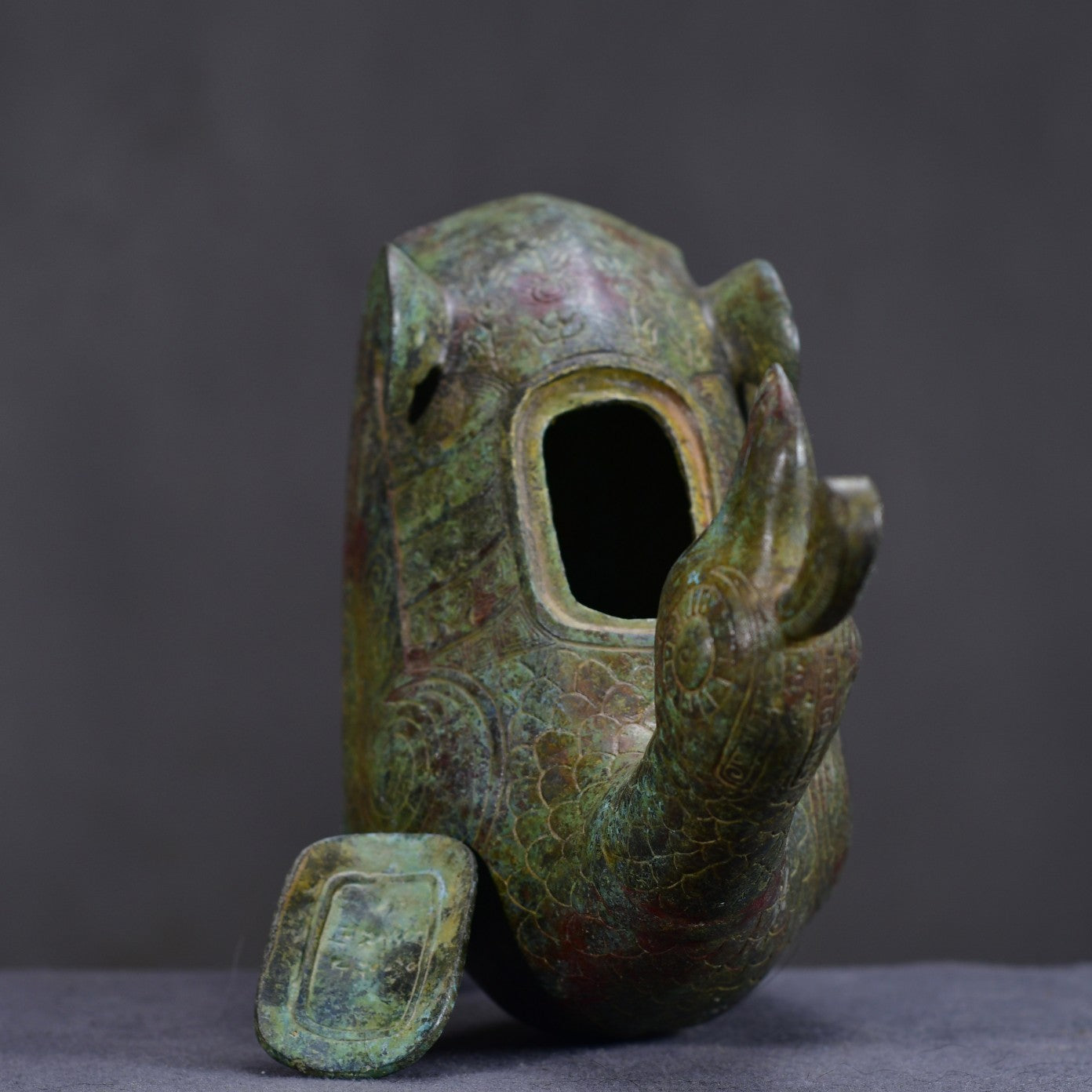 Ancient China Antique Zhou Dynasty Bronze With Inscription Jinhou Bird Zun Bronze Wine Vessel