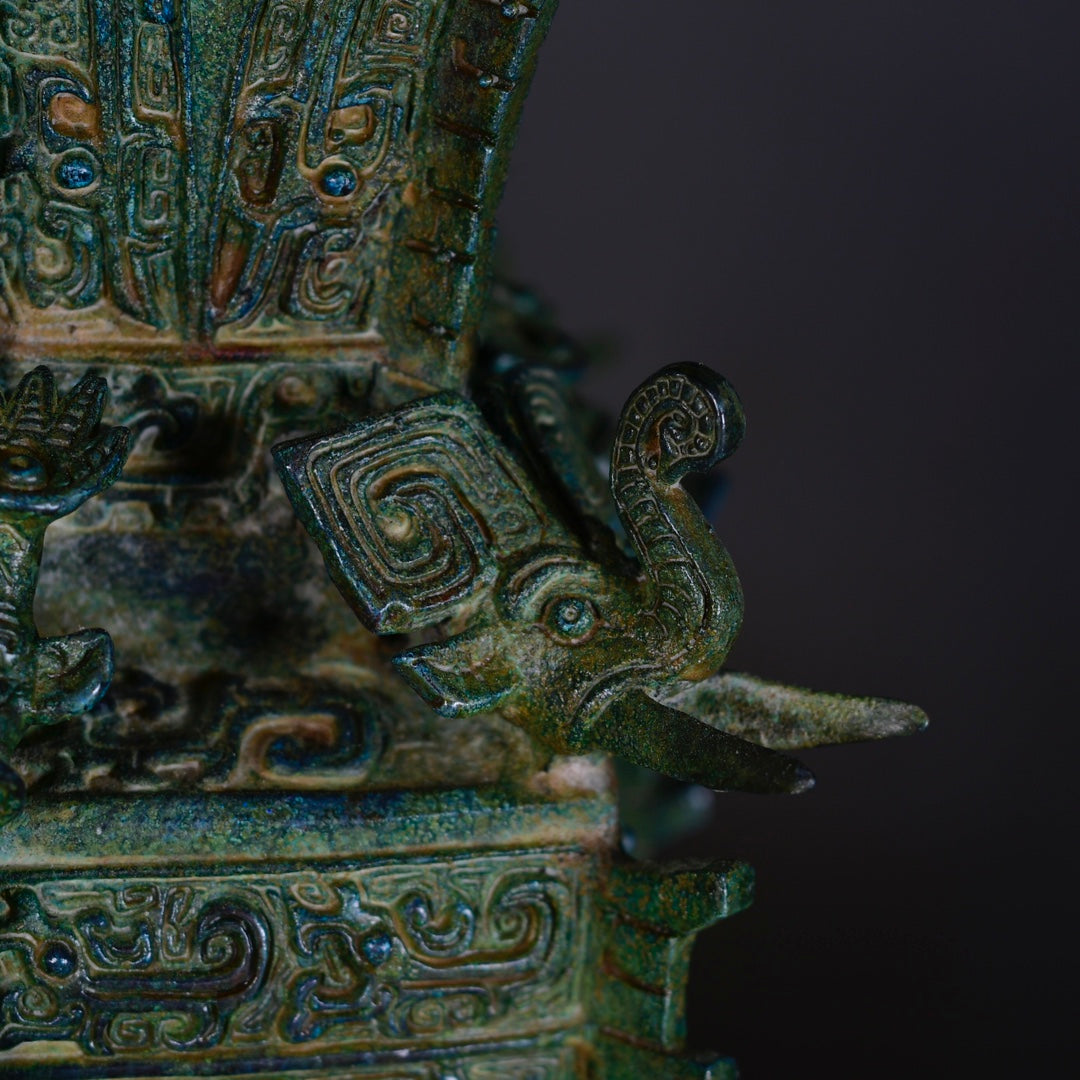 Ancient China Antique Shang Dynasty Bronze With Inscription Bronze Four Elephant Square Vessel Bronze Zun