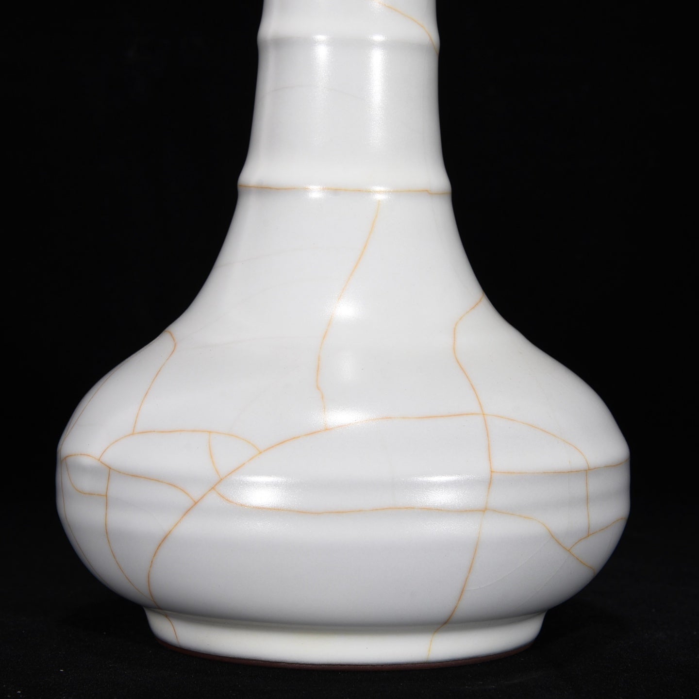 Ancient China Antique Song Dynasty Guan Kiln White Glaze Porcelain Vases