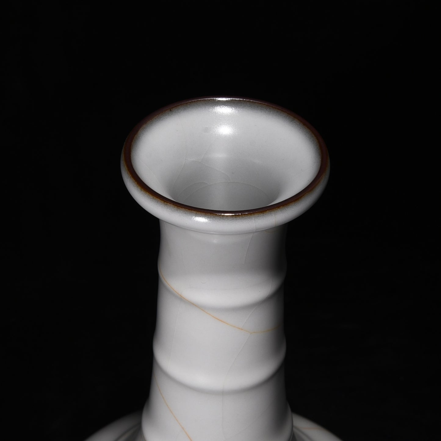 Ancient China Antique Song Dynasty Guan Kiln White Glaze Porcelain Vases