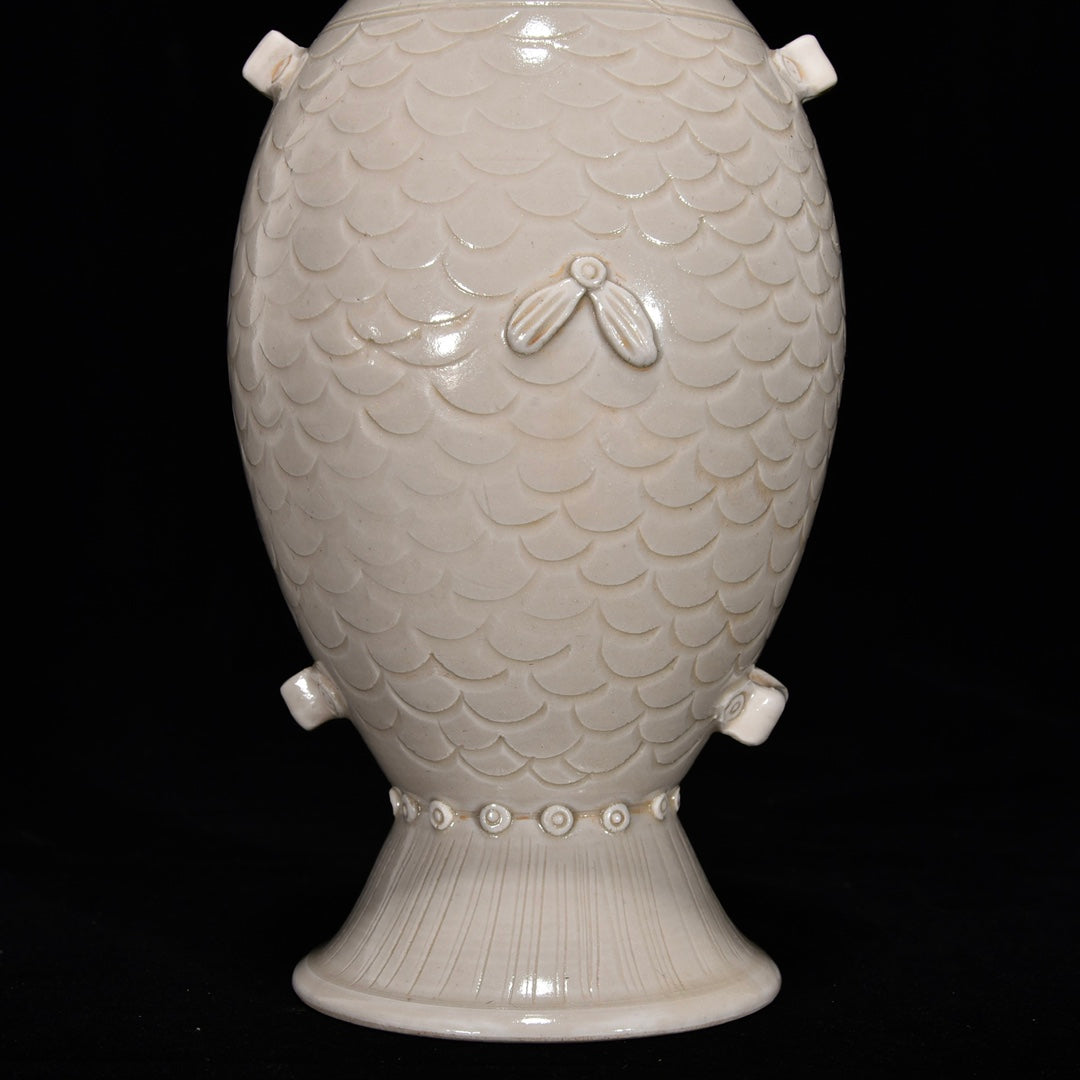 Ancient China Antique Song Dynasty Ding Kiln Porcelain Fish Figure Vases