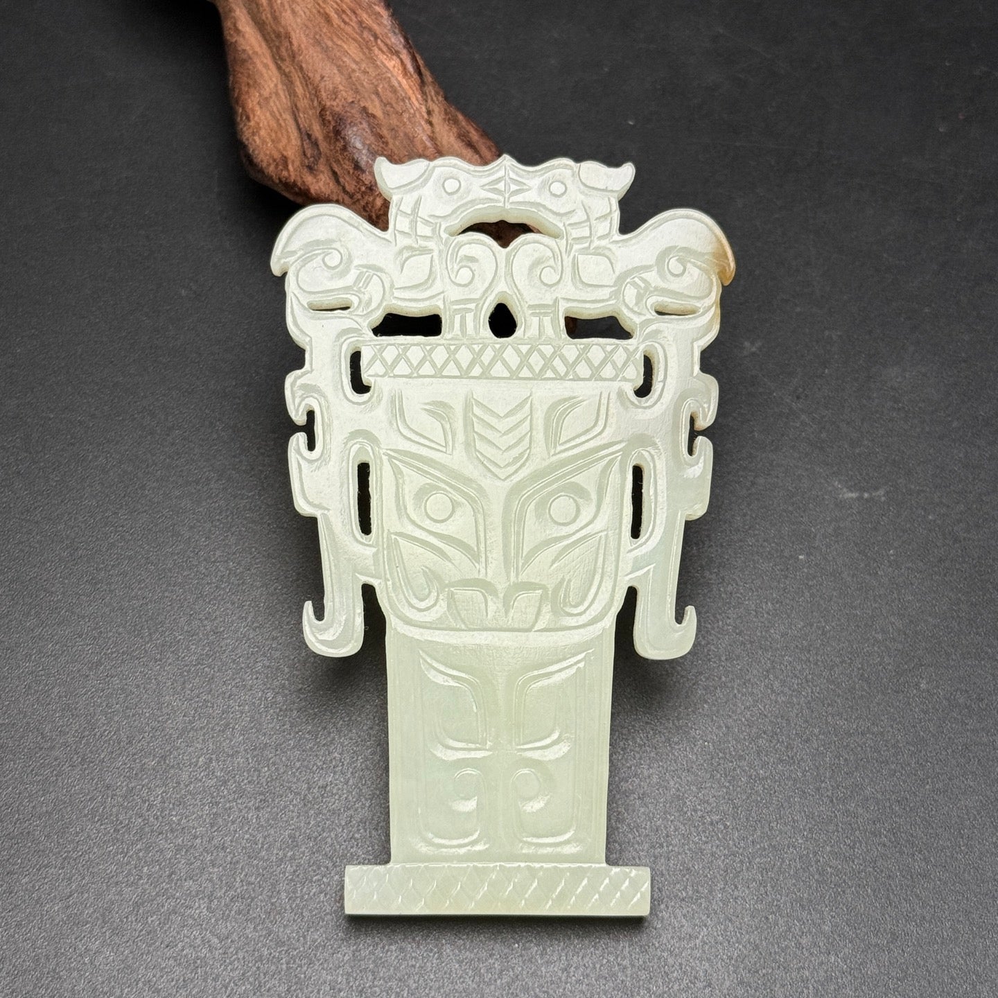 Ancient China Antique Zhou Dynasty Hetian Ancient Jade Man Face Design Jade Plate Pendants
