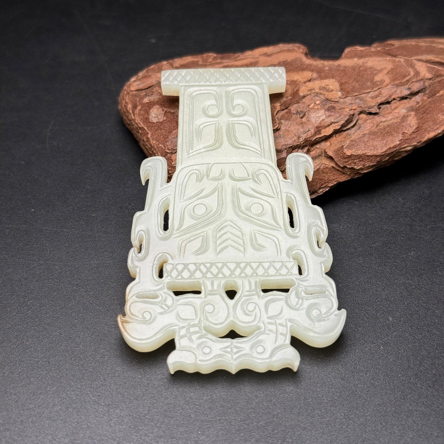Ancient China Antique Zhou Dynasty Hetian Ancient Jade Man Face Design Jade Plate Pendants