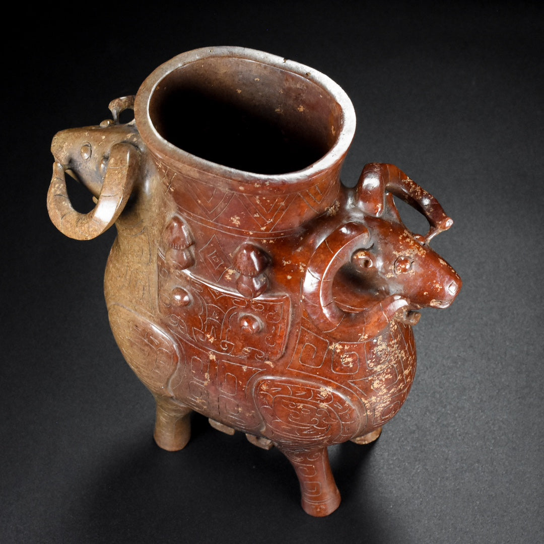 Ancient China Antique Warring States Period Hetian Ancient Jade Dragon Design Sheep Zun Jade Zun
