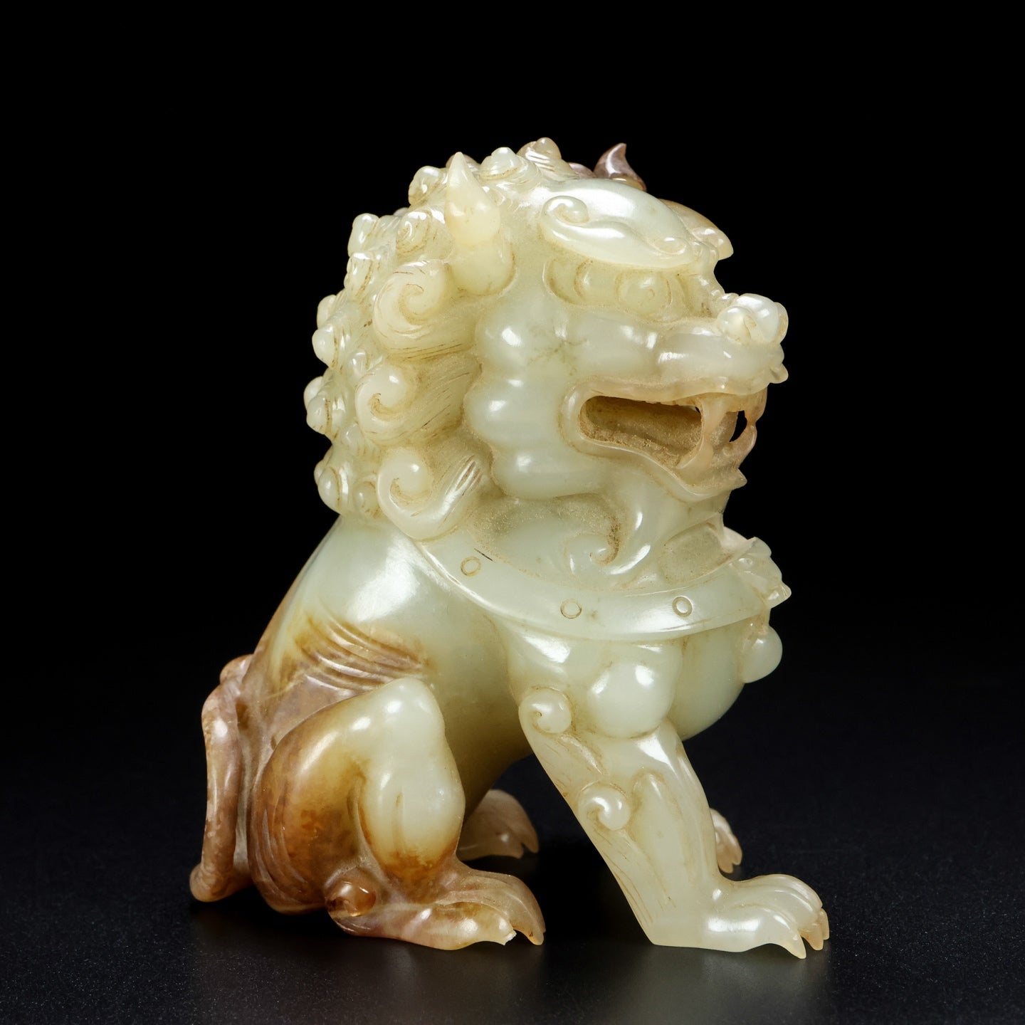 Ancient China Antique Qing Dynasty Hetian Jade Statue Jade Lion A Pair