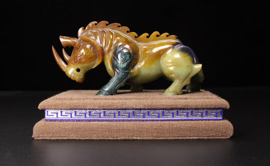 Ancient China Antique Tang Dynasty Hetian Ancient Jade Statue Jade Rhinoceros