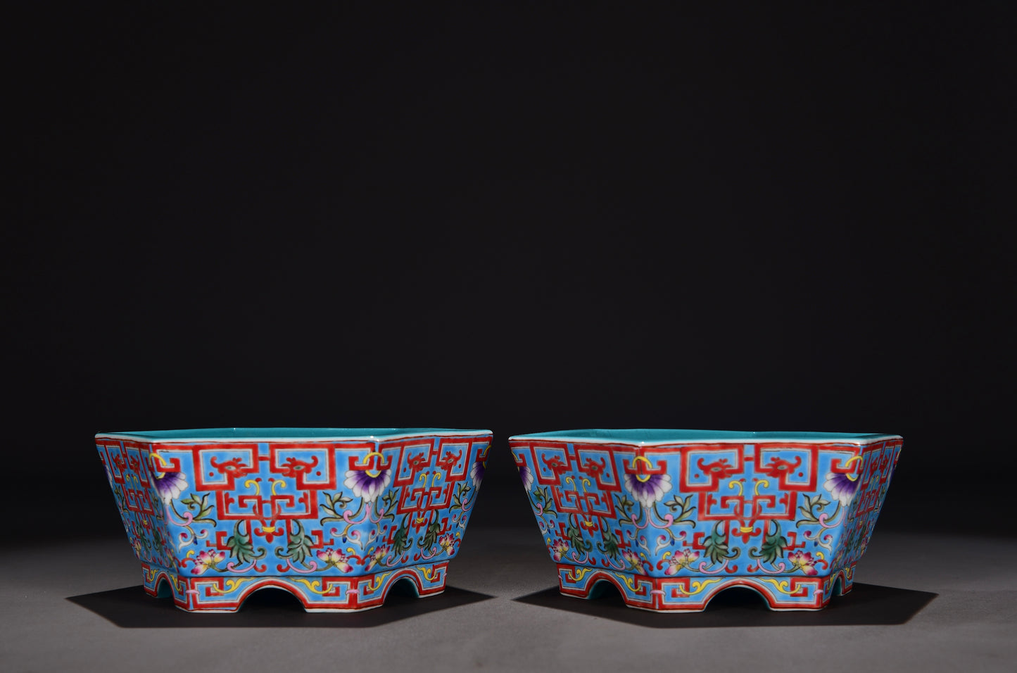 Ancient China Antique 1644–1912 Qing Dynasty Qianlong Porcelain Dragon Pattern Floral Brush Washers