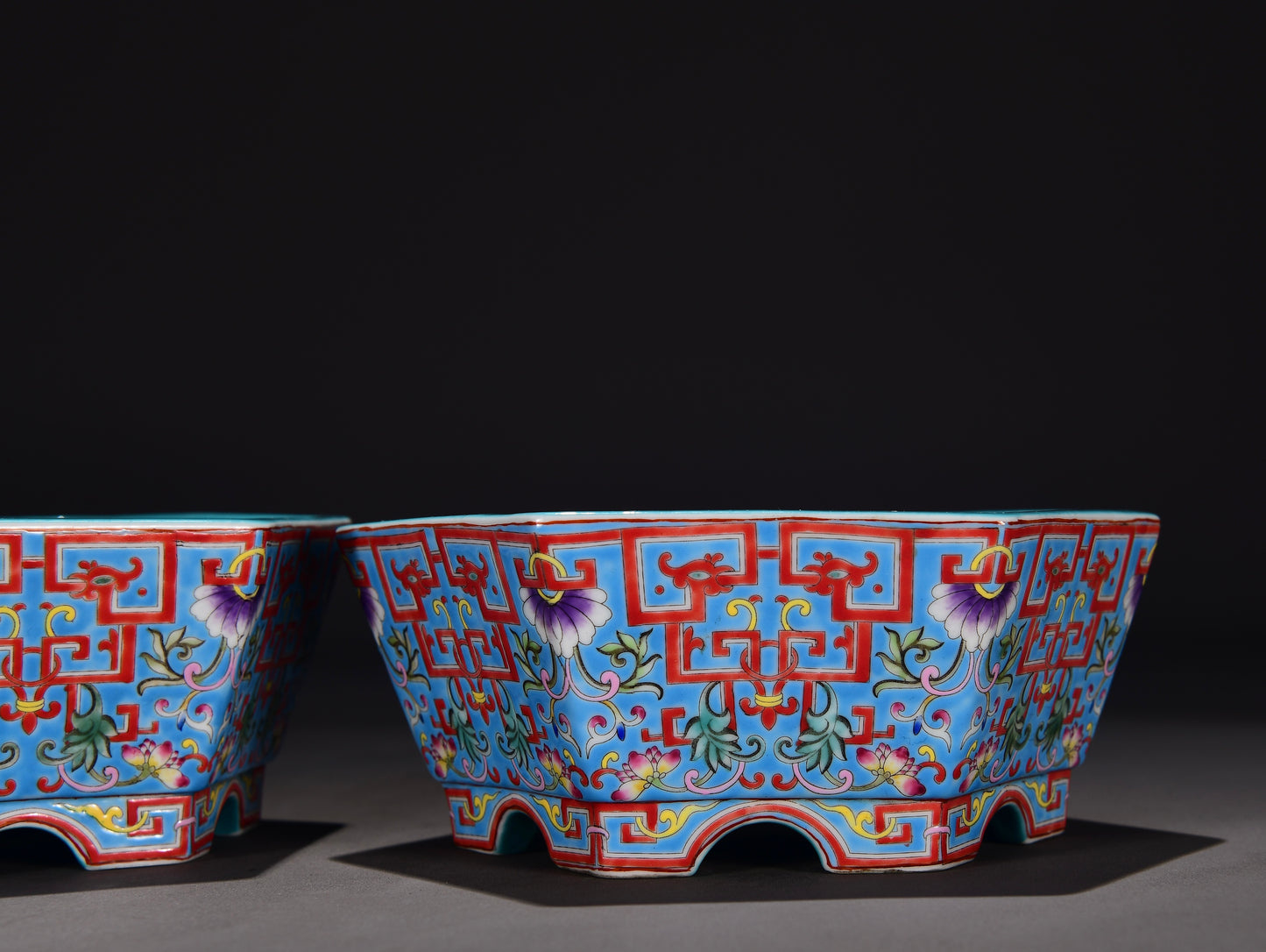 Ancient China Antique 1644–1912 Qing Dynasty Qianlong Porcelain Dragon Pattern Floral Brush Washers