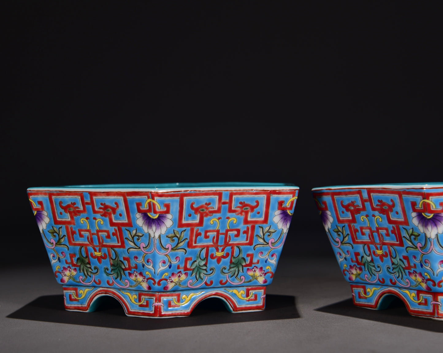 Ancient China Antique 1644–1912 Qing Dynasty Qianlong Porcelain Dragon Pattern Floral Brush Washers