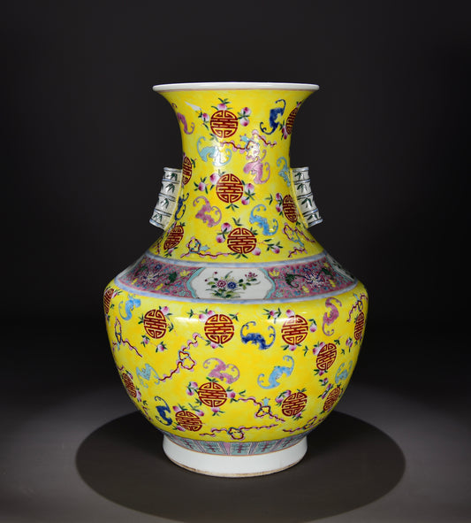 Ancient China Antique 1644–1912 Qing Dynasty Qianlong Porcelain FuShou Pattern Zun Vases