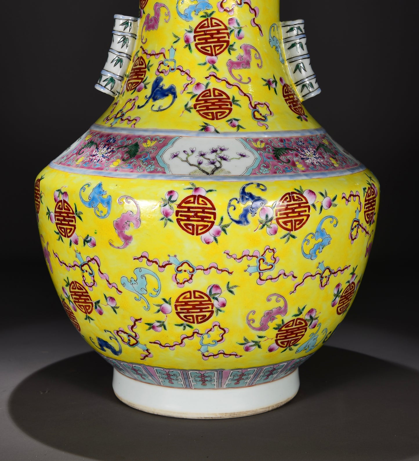 Ancient China Antique 1644–1912 Qing Dynasty Qianlong Porcelain FuShou Pattern Zun Vases