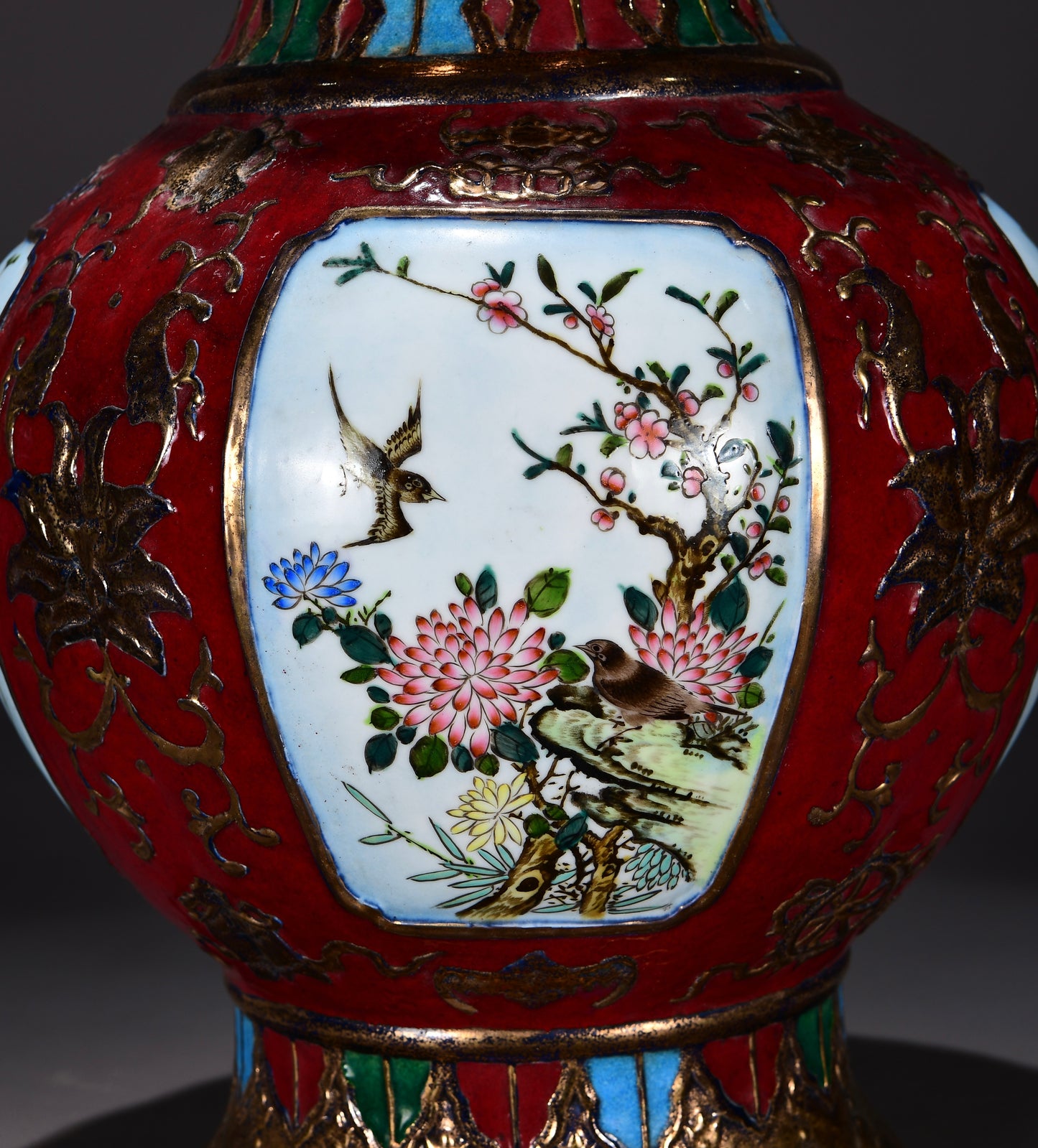 Ancient China Antique 1644–1912 Qing Dynasty Yongzheng GuTongCai Porcelain Flowers Birds Pattern Zun Vases